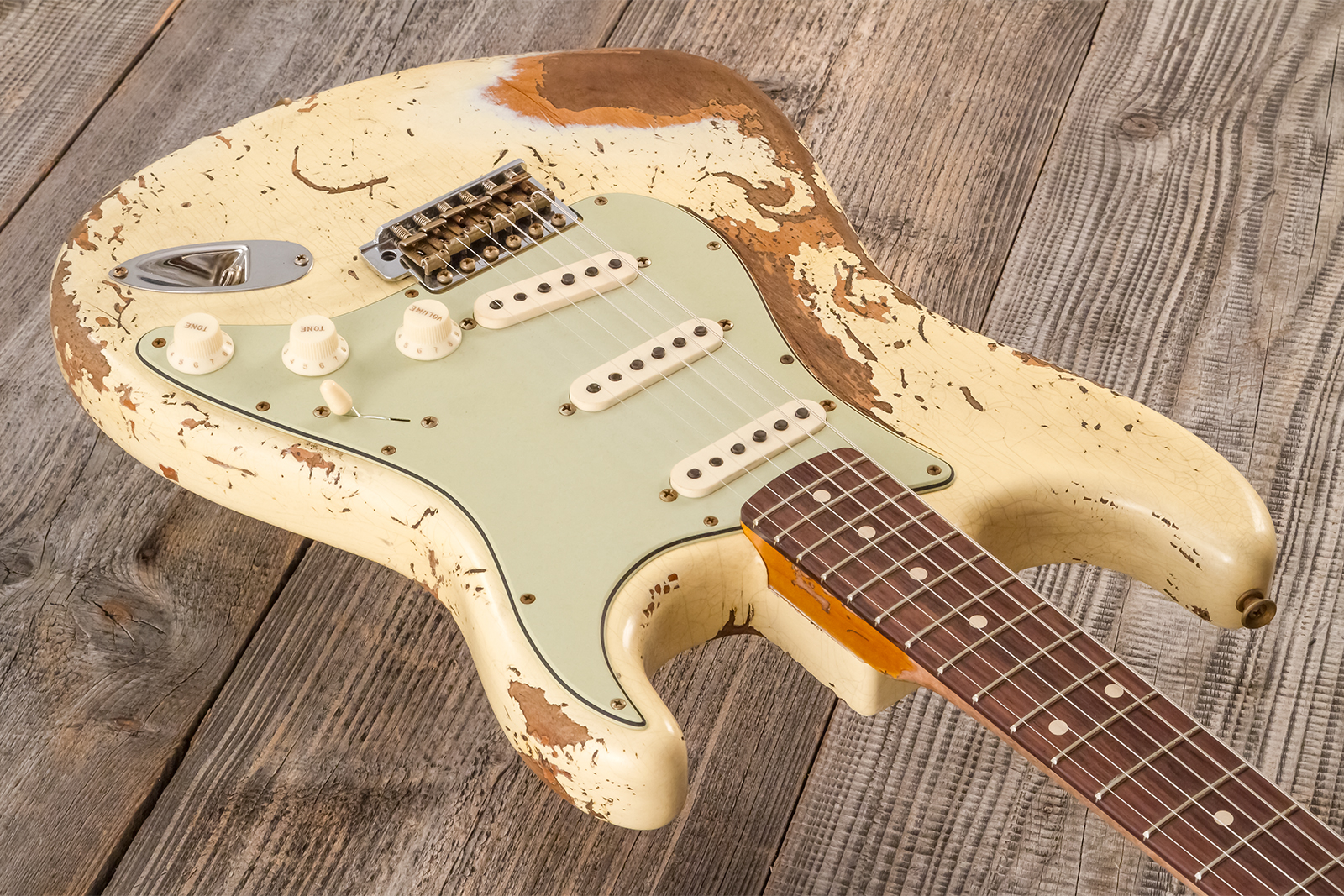 Fender Custom Shop Strat 1960 Dual Mag Ii Rw #cz563967 - Super Heavy Relic Vintage White - Guitarra eléctrica con forma de str. - Variation 2