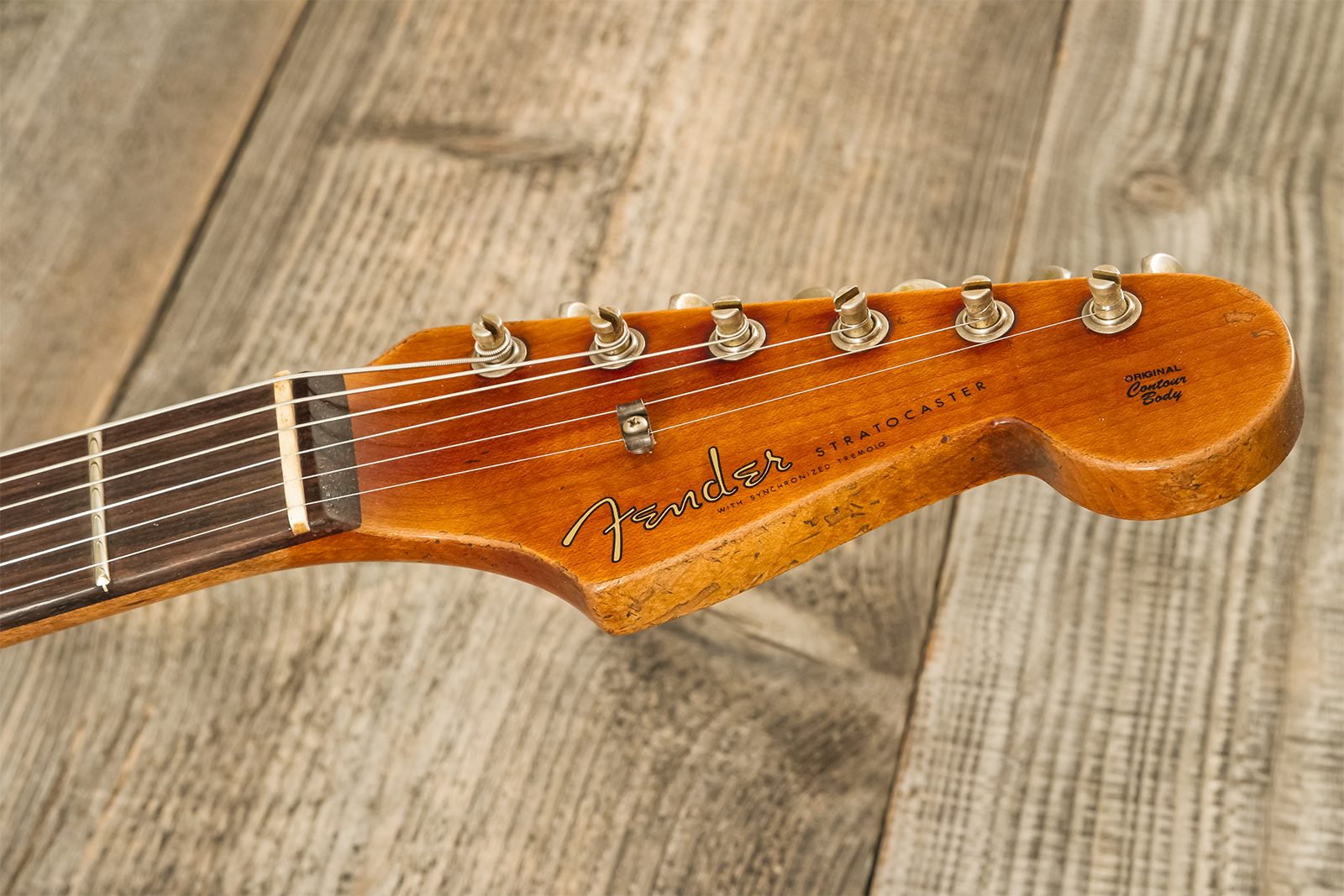 Fender Custom Shop Strat 1960 Roasted 3s Trem Rw #cz581166 - Super Heavy Relic Black O. 2-color Sunburst - Guitarra eléctrica con forma de str. - Vari