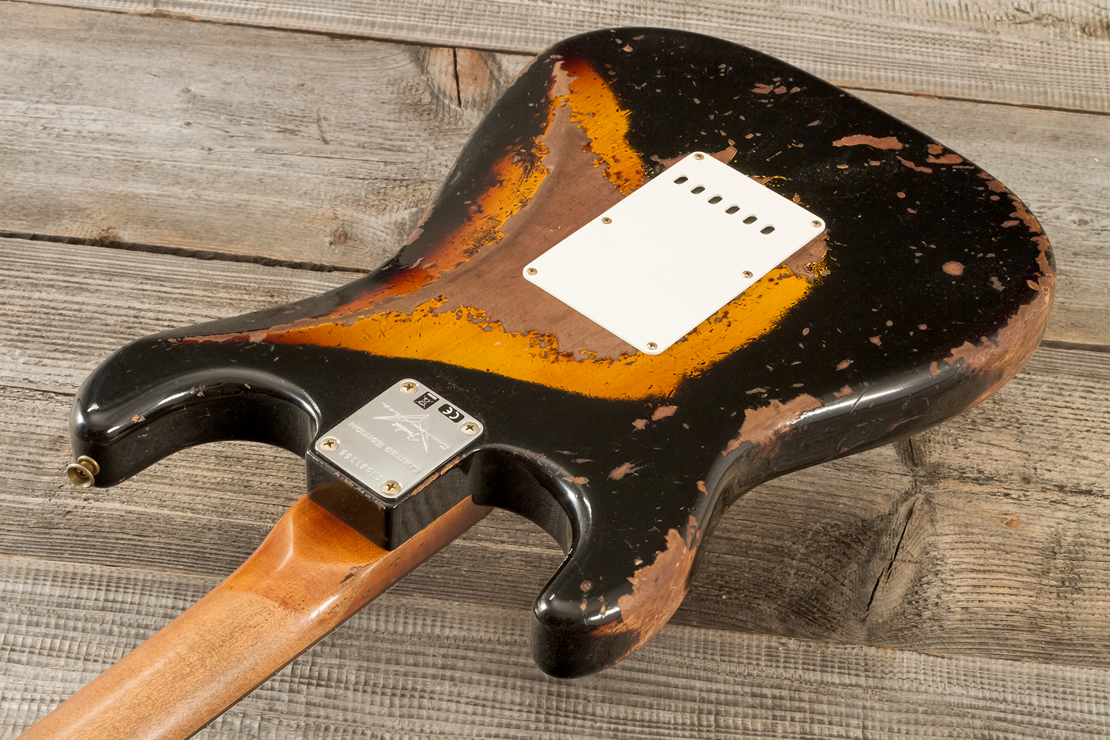 Fender Custom Shop Strat 1960 Roasted 3s Trem Rw #cz581166 - Super Heavy Relic Black O. 2-color Sunburst - Guitarra eléctrica con forma de str. - Vari