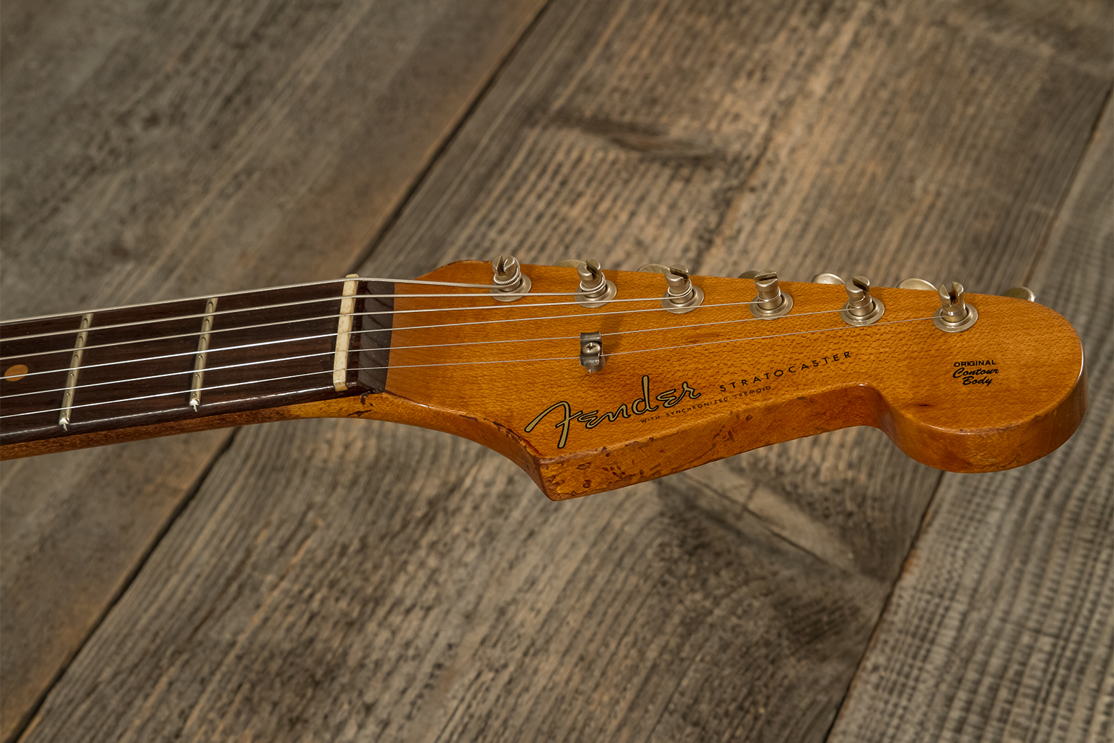 Fender Custom Shop Strat 1960 Roasted 3s Trem Rw #cz581210 - Super Heavy Relic Black O. 2-color Sunburst - Guitarra eléctrica con forma de str. - Vari
