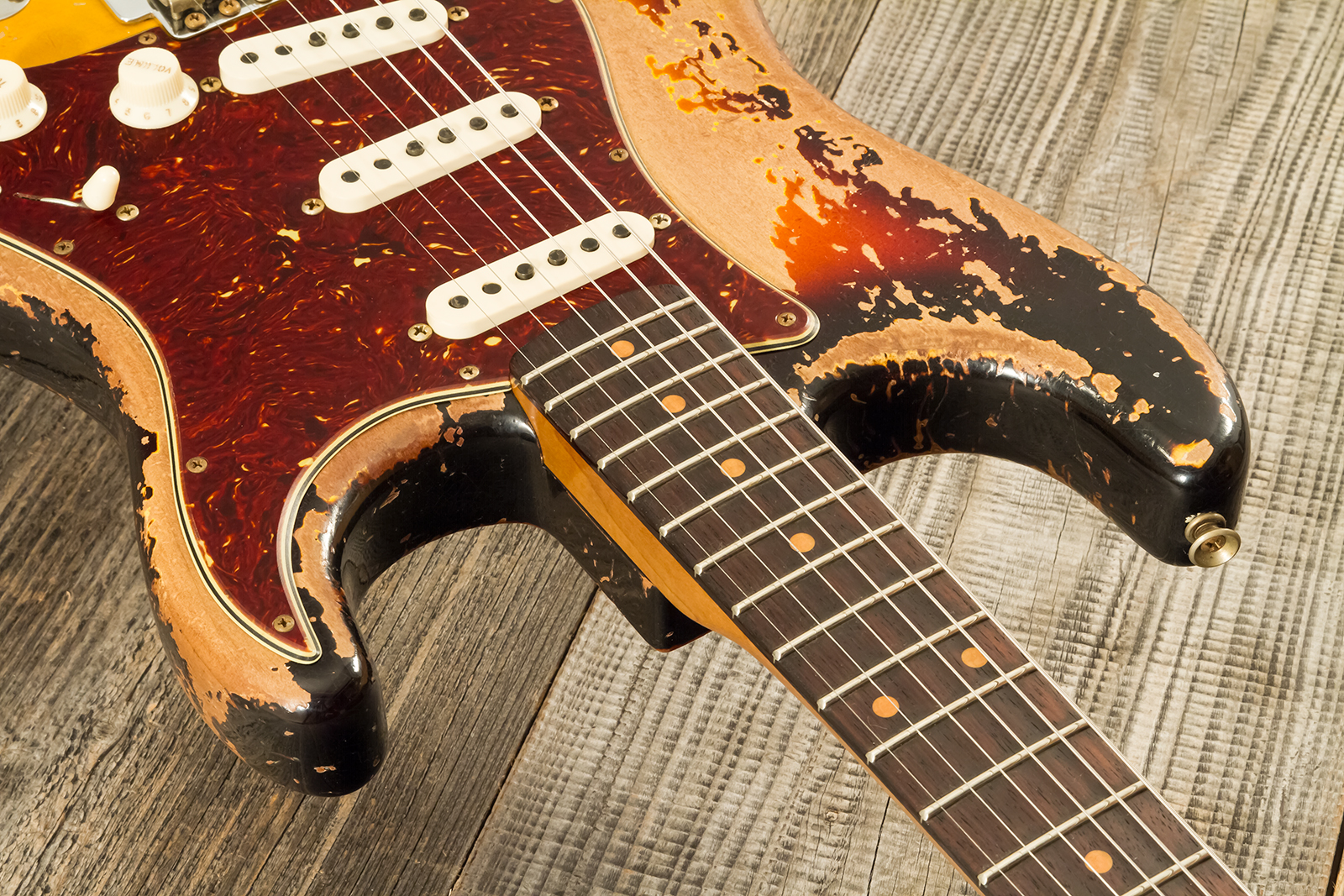 Fender Custom Shop Strat 1960 Roasted 3s Trem Rw #cz583123 - Super Heavy Relic 3-color Sunburst - Guitarra eléctrica con forma de str. - Variation 4