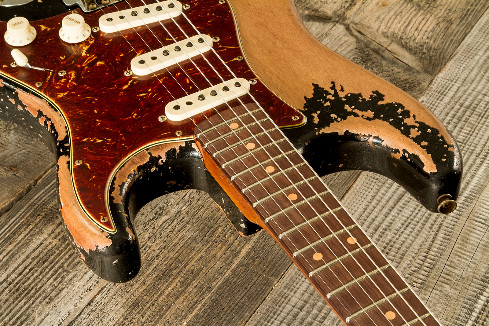 Fender Custom Shop Strat 1961 3s Trem #cz580688 - Super Heavy Relic Black O. 3-color Sunburst - Guitarra eléctrica con forma de str. - Variation 4