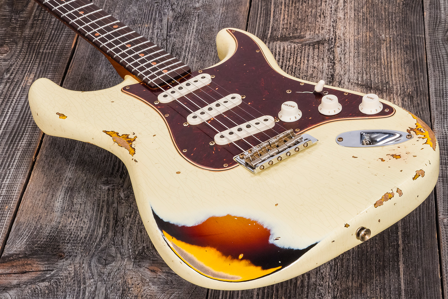 Fender Custom Shop Strat 1961 3s Trem Rw #cz563376 - Heavy Relic Vintage White/3-color Sunburst - Guitarra eléctrica con forma de str. - Variation 3