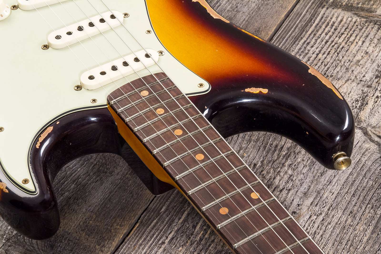 Fender Custom Shop Strat 1961 3s Trem Rw #cz573663 - Heavy Relic Aged 3-color Sunburst - Guitarra eléctrica con forma de str. - Variation 3