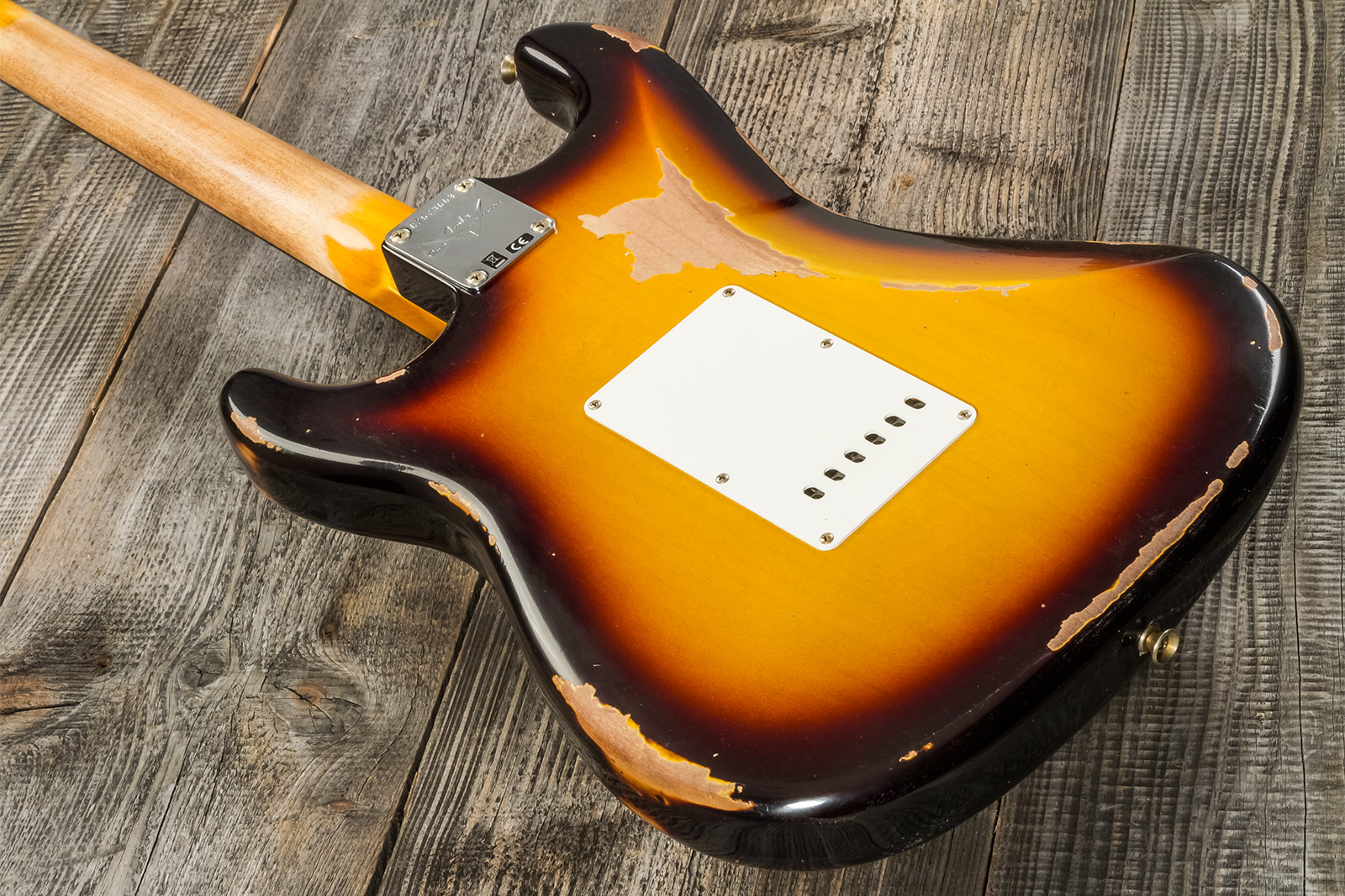 Fender Custom Shop Strat 1961 3s Trem Rw #cz573663 - Heavy Relic Aged 3-color Sunburst - Guitarra eléctrica con forma de str. - Variation 5