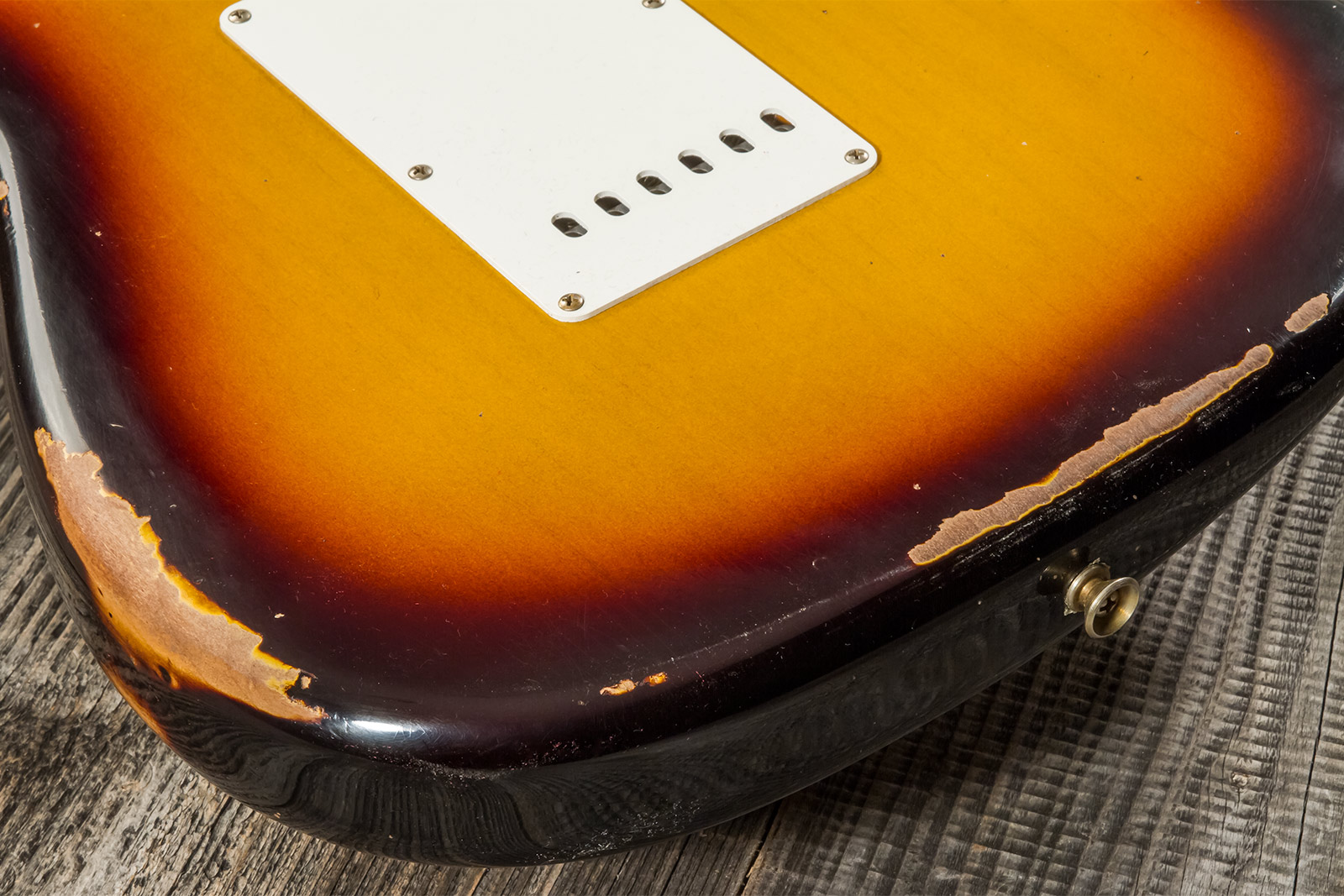 Fender Custom Shop Strat 1961 3s Trem Rw #cz573663 - Heavy Relic Aged 3-color Sunburst - Guitarra eléctrica con forma de str. - Variation 7