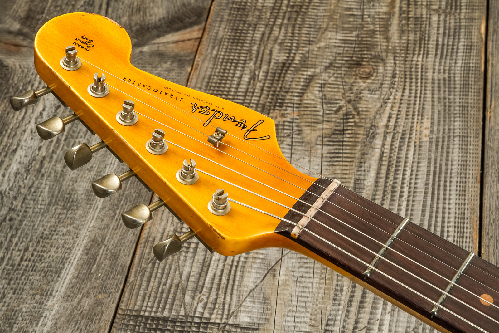 Fender Custom Shop Strat 1961 3s Trem Rw #cz573663 - Heavy Relic Aged 3-color Sunburst - Guitarra eléctrica con forma de str. - Variation 8