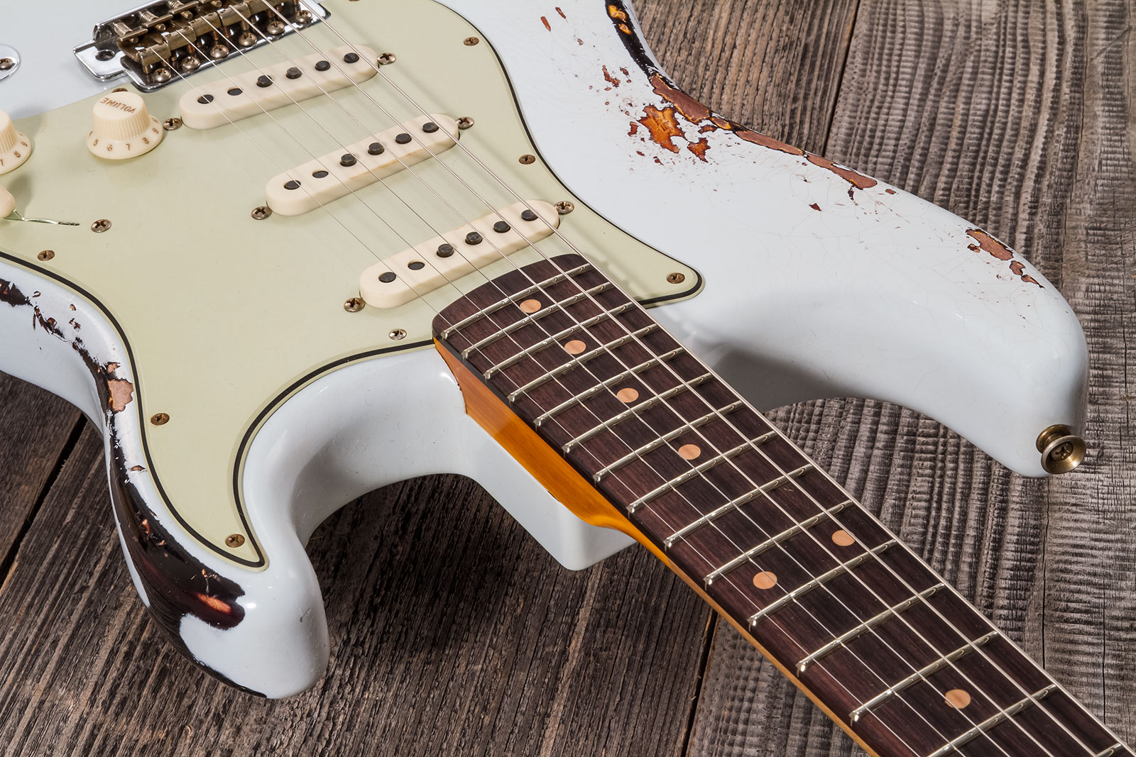 Fender Custom Shop Strat 1961 3s Trem Rw #cz573714 - Heavy Relic Aged Sonic Blue O. 3-color Sunburst - Guitarra eléctrica con forma de str. - Variatio
