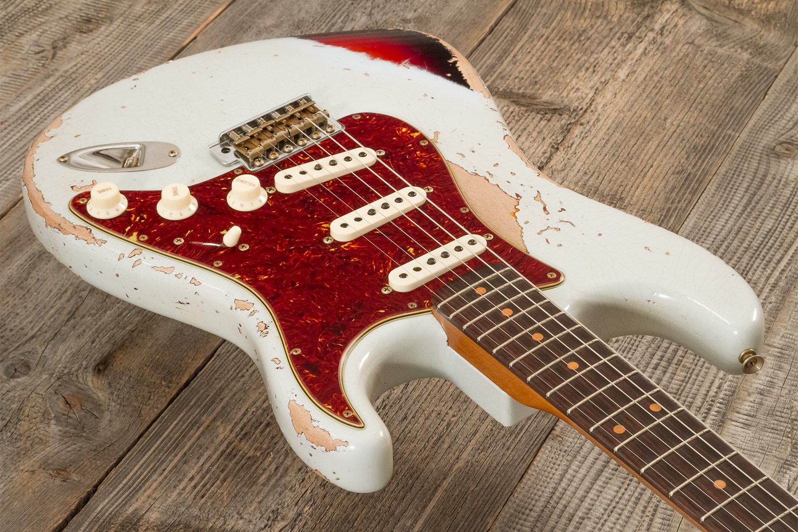 Fender Custom Shop Strat 1961 3s Trem Rw #cz580999 - Heavy Relic Sonic Blue O. 3-color Sunburst - Guitarra eléctrica con forma de str. - Variation 3