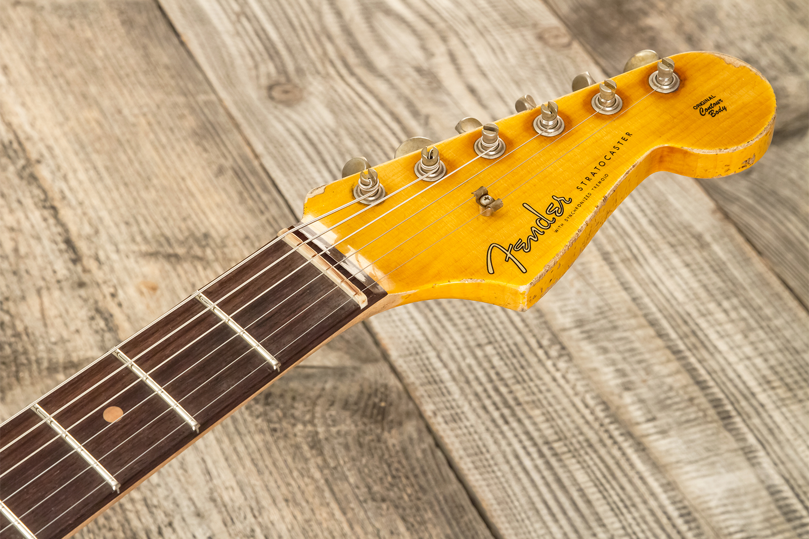 Fender Custom Shop Strat 1961 Bone Tone 3s Trem Rw #cz583129 - Super Heavy Relic Sonic Blue O. 3-color Sunburst - Guitarra eléctrica con forma de str.