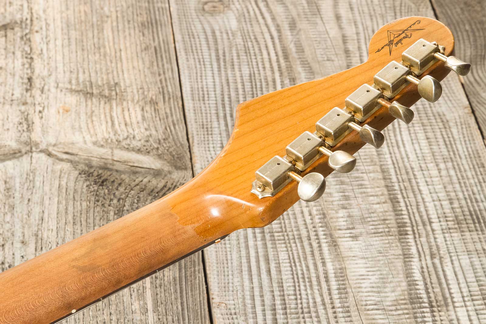 Fender Custom Shop Strat 1963 3s Trem Rw #r136169 - Super Heavy Relic Sparkle 3-color Sunburst - Guitarra eléctrica con forma de str. - Variation 10