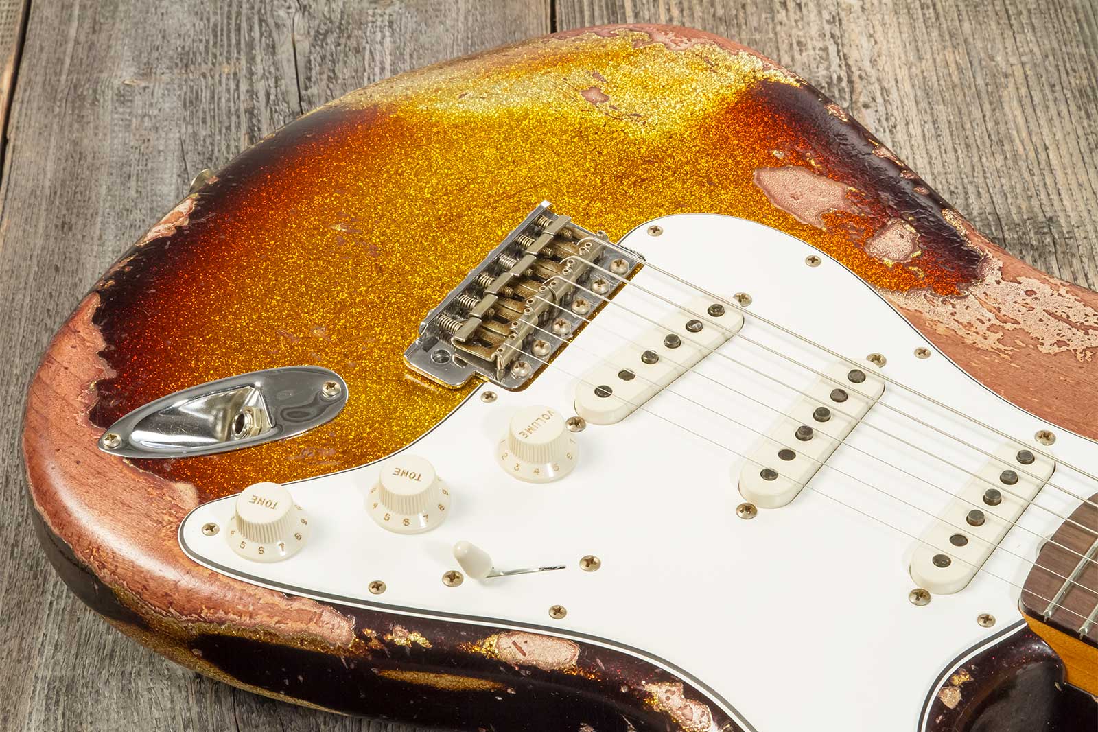 Fender Custom Shop Strat 1963 3s Trem Rw #r136169 - Super Heavy Relic Sparkle 3-color Sunburst - Guitarra eléctrica con forma de str. - Variation 3