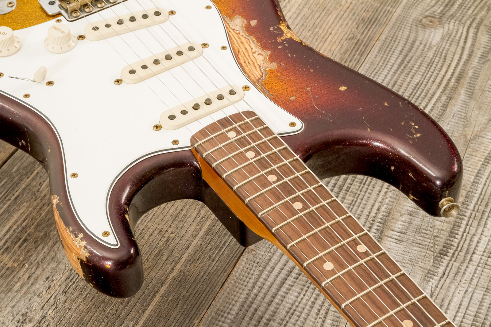 Fender Custom Shop Strat 1963 3s Trem Rw #r141255 - Super Heavy Relic Sparkle 3-color Sunburst - Guitarra eléctrica con forma de str. - Variation 6
