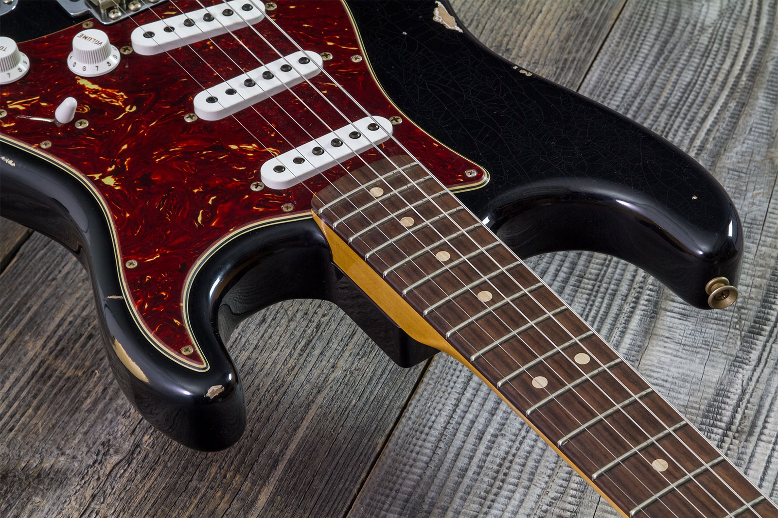 Fender Custom Shop Strat 1963 3s Trem Rw #r143861 - Relic Black O. Hle Gold - Guitarra eléctrica con forma de str. - Variation 5