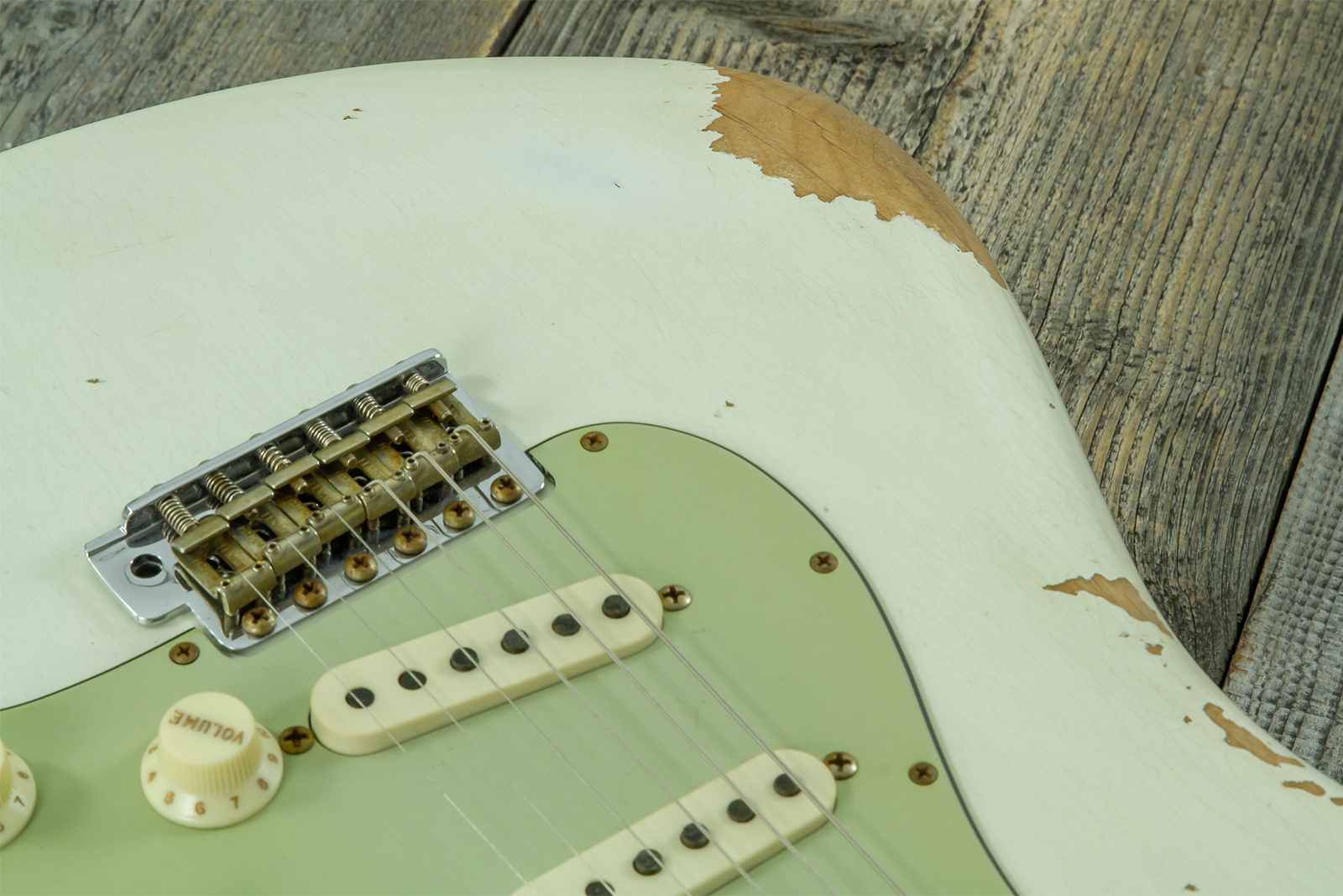 Fender Custom Shop Strat 1964 L-series 3s Trem Rw #l11710 - Heavy Relic Olympic White - Guitarra eléctrica con forma de str. - Variation 5