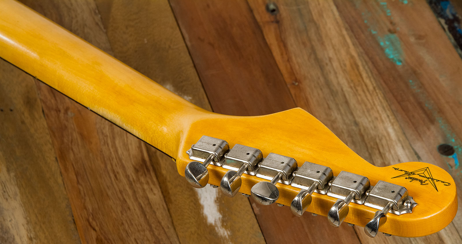 Fender Custom Shop Strat 1964 Rw #r114936 - Journeyman Relic 3-color Sunburst - Guitarra eléctrica con forma de str. - Variation 6