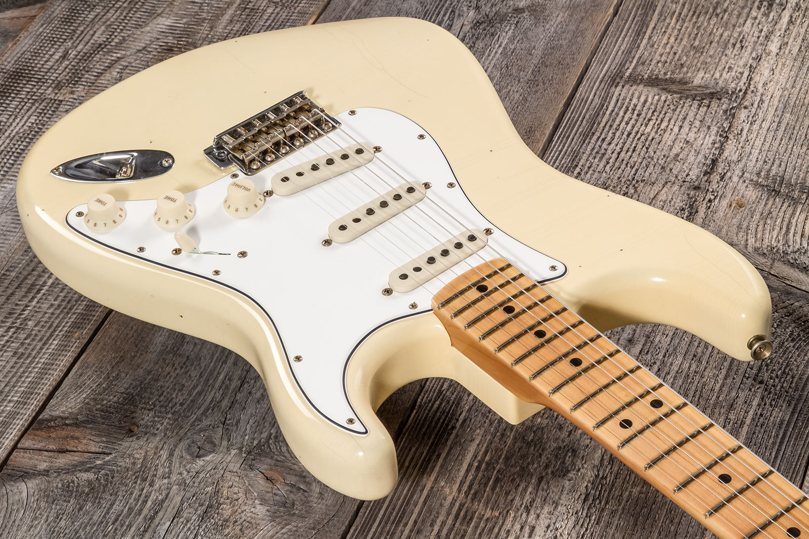 Fender Custom Shop Strat 1969 3s Trem Mn #cz576216 - Journeyman Relic Aged Vintage White - Guitarra eléctrica con forma de str. - Variation 2