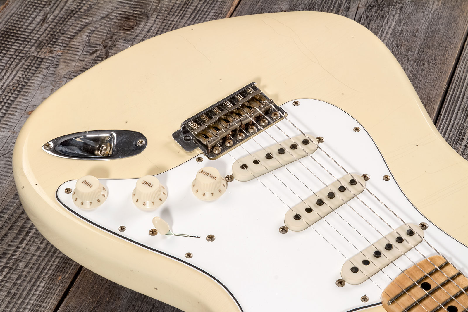 Fender Custom Shop Strat 1969 3s Trem Mn #cz576216 - Journeyman Relic Aged Vintage White - Guitarra eléctrica con forma de str. - Variation 3