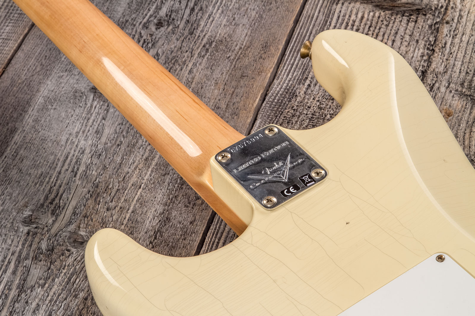 Fender Custom Shop Strat 1969 3s Trem Mn #cz576216 - Journeyman Relic Aged Vintage White - Guitarra eléctrica con forma de str. - Variation 6