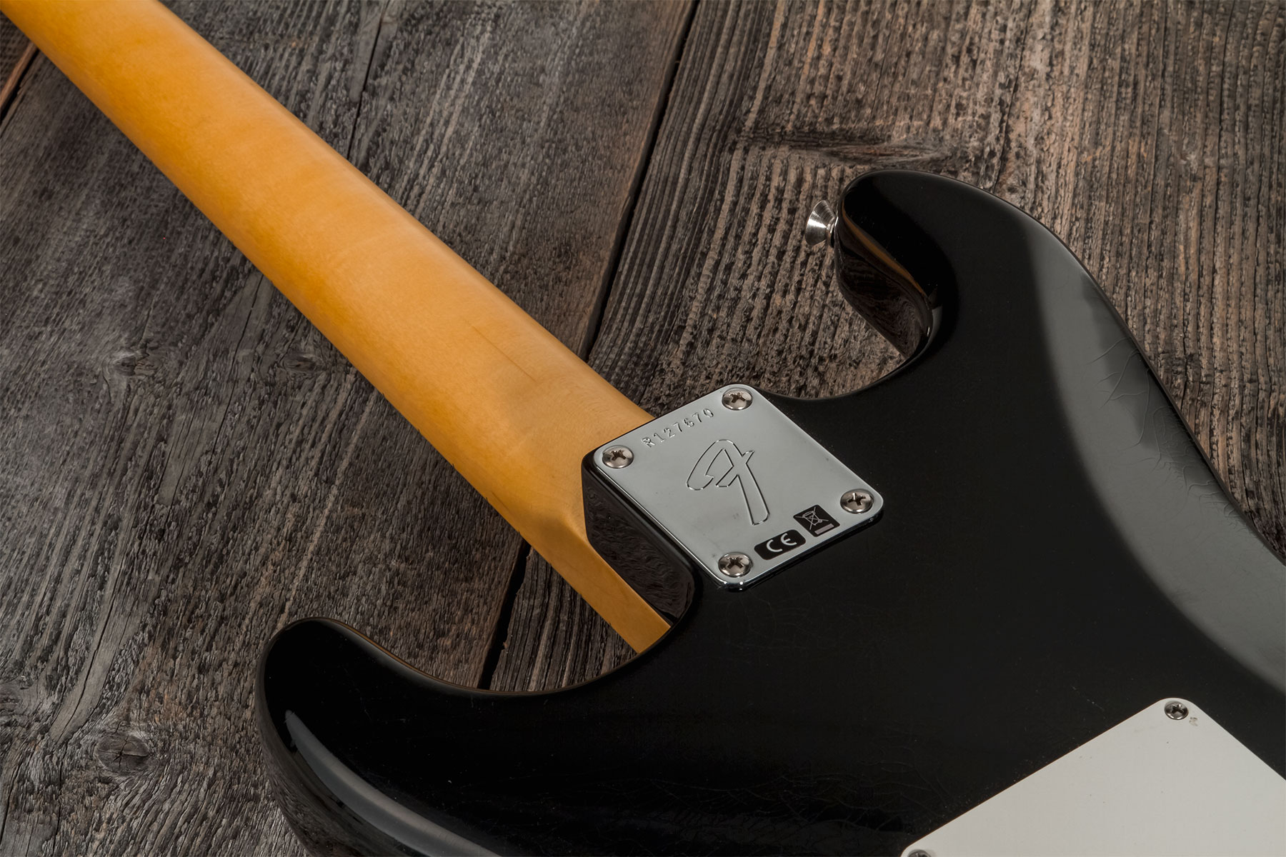 Fender Custom Shop Strat 1969 3s Trem Mn #r127670 - Closet Classic Black - Guitarra eléctrica con forma de str. - Variation 5