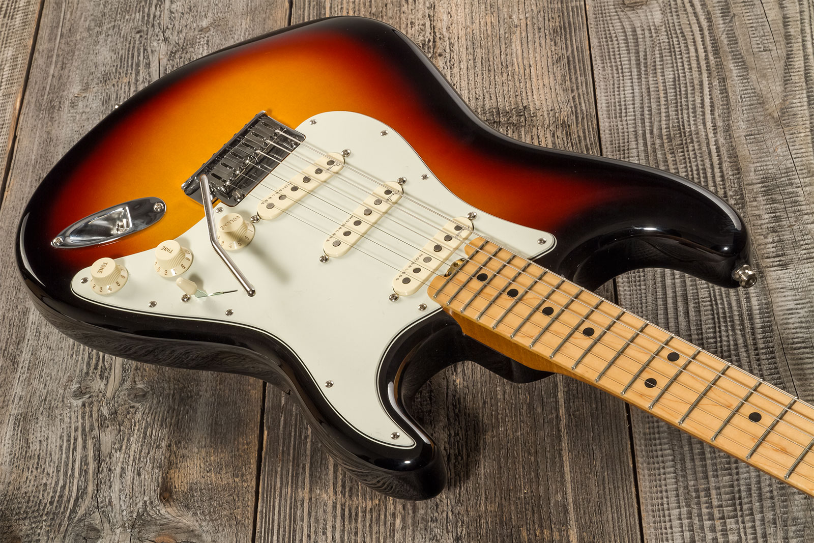 Fender Custom Shop Strat Elite 3s Trem Mn #xn15588 - Nos 3-color Sunburst - Guitarra eléctrica con forma de str. - Variation 2