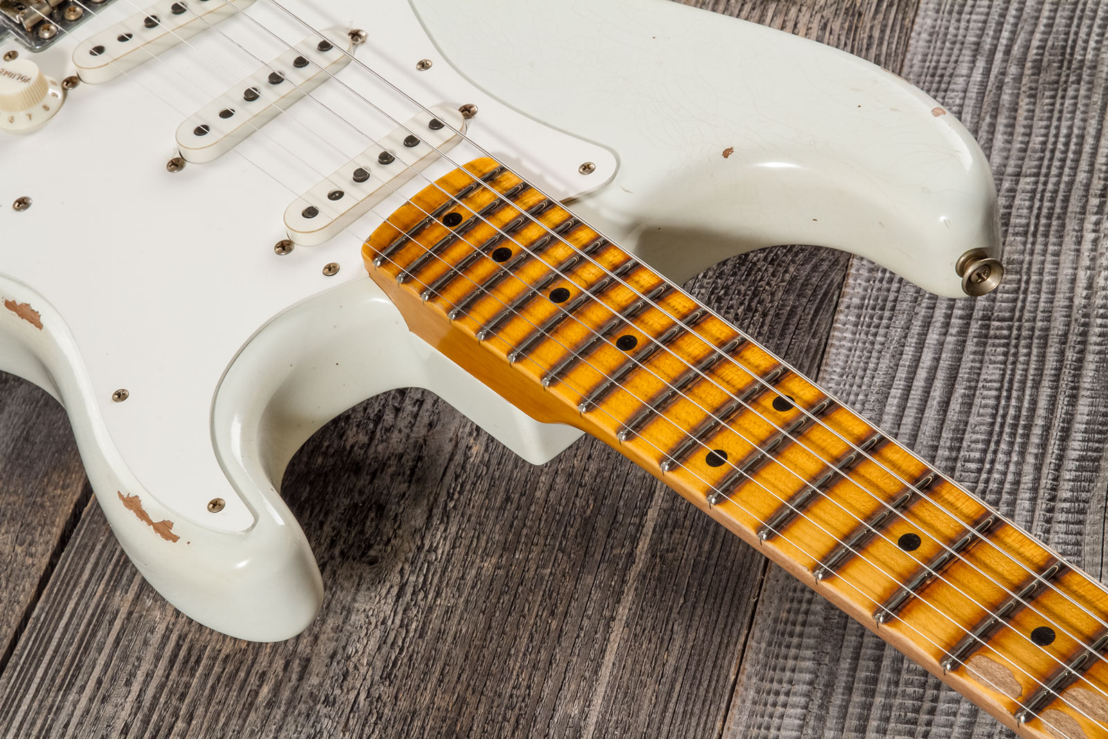 Fender Custom Shop Strat Fat 50's 3s Trem Mn #cz570495 - Relic India Ivory - Guitarra eléctrica con forma de str. - Variation 4