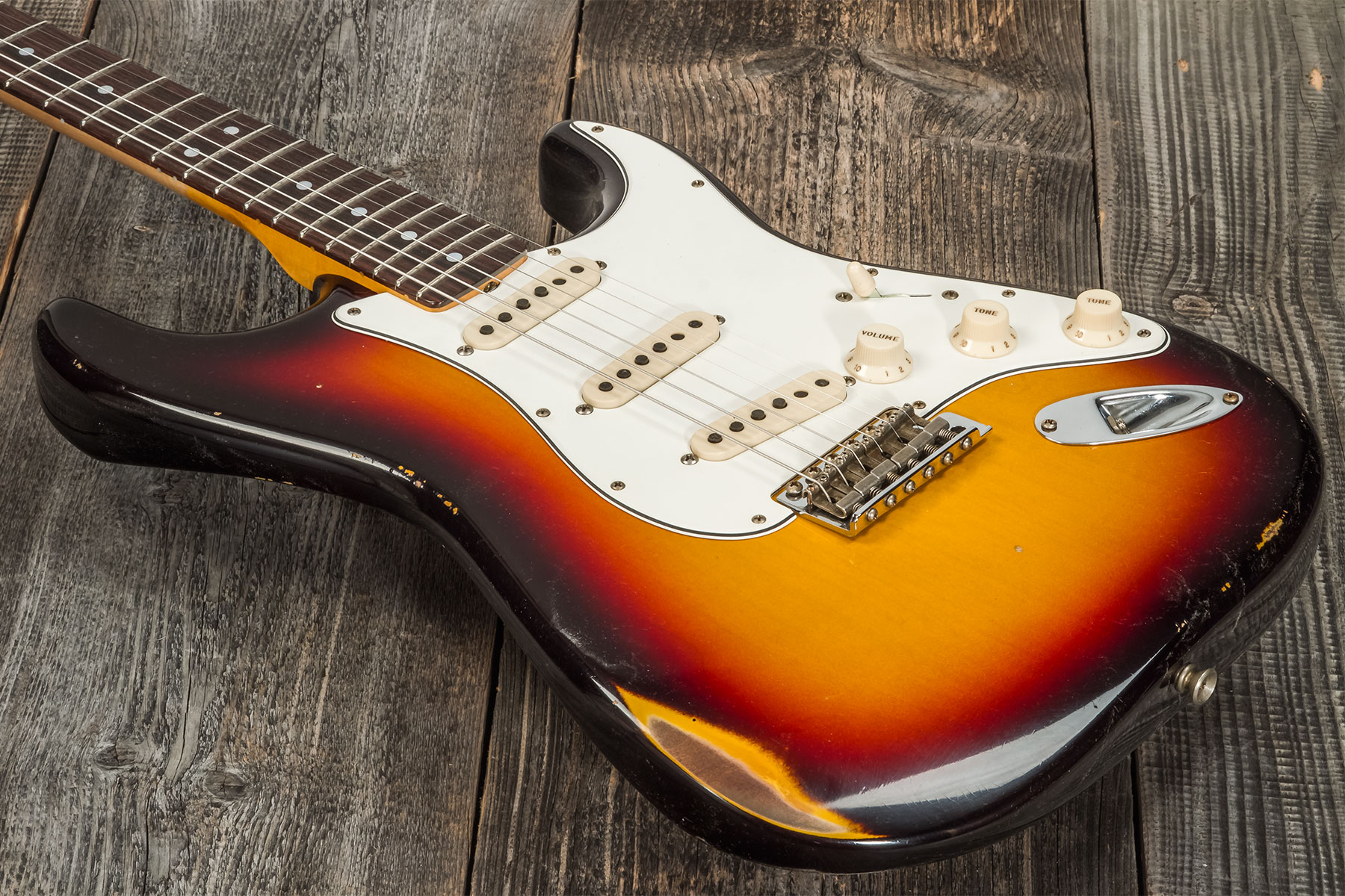 Fender Custom Shop Strat Late 64 3s Trem Rw #cz568169 - Relic Target 3-color Sunburst - Guitarra eléctrica con forma de str. - Variation 3