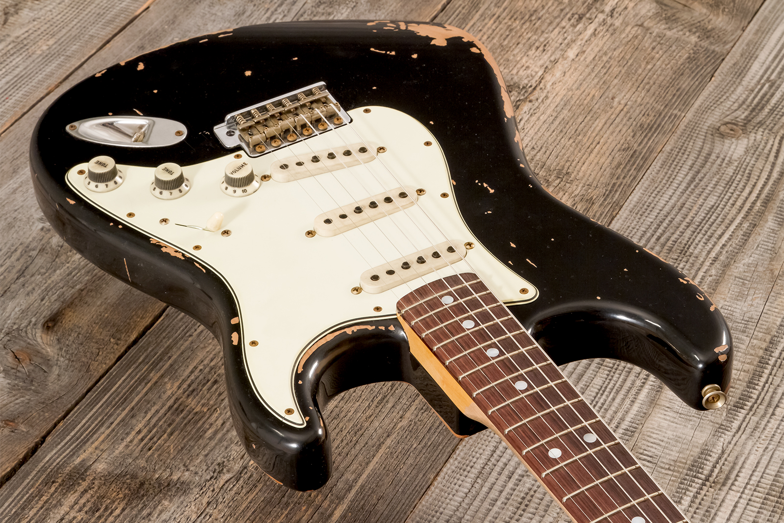 Fender Custom Shop Strat Michael Landau 1968 Signature Trem 3s #r138684 - Relic Black - Guitarra eléctrica con forma de str. - Variation 2