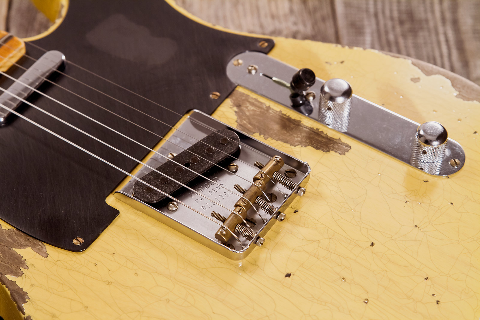 Fender Custom Shop Tele 1952 2s Ht Mn #r131382 - Heavy Relic Aged Nocaster Blonde - Guitarra eléctrica con forma de tel - Variation 5