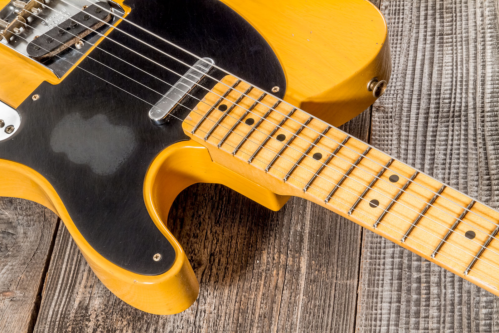 Fender Custom Shop Tele 1952 2s Ht Mn #r135225 - Relic Aged Buttercotch Blonde - Guitarra eléctrica con forma de tel - Variation 4