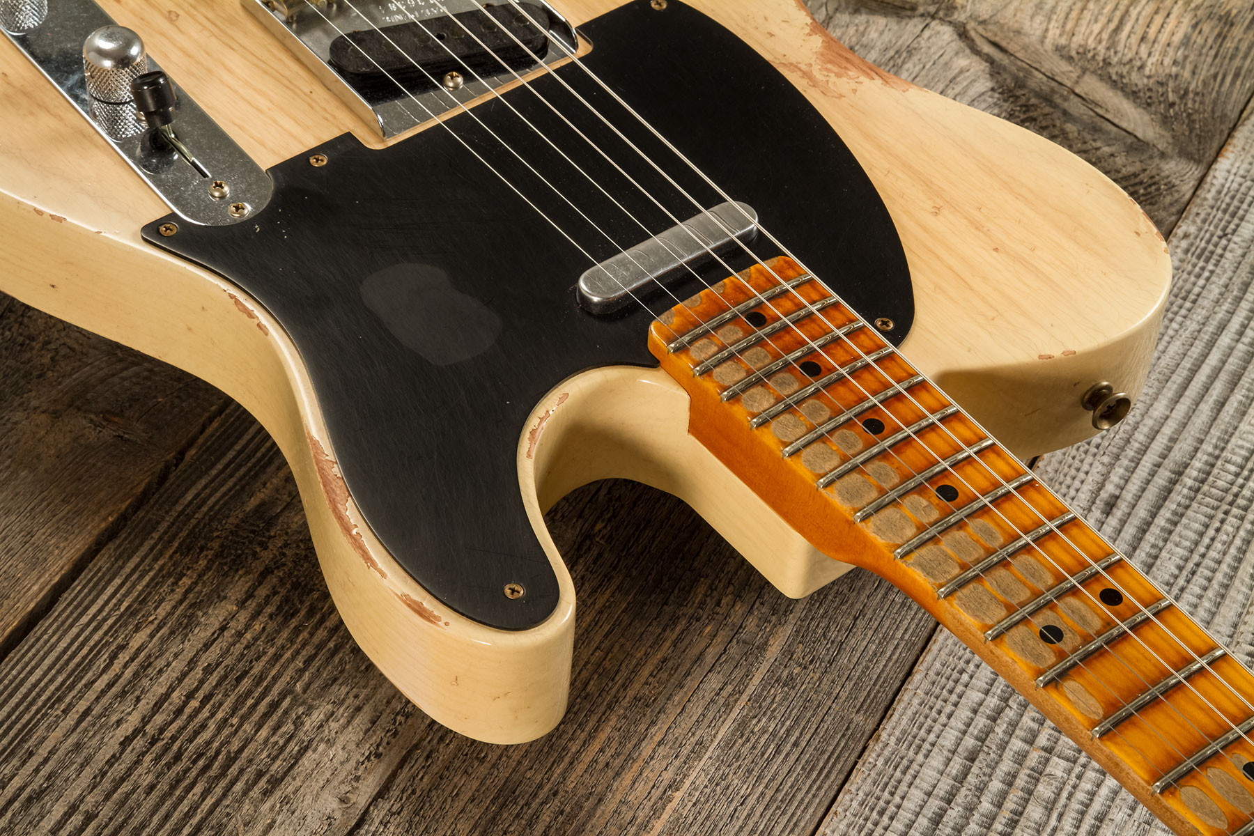 Fender Custom Shop Tele 1952 2s Ht Mn #r136384 - Heavy Relic Natural Blonde - Guitarra eléctrica con forma de tel - Variation 4