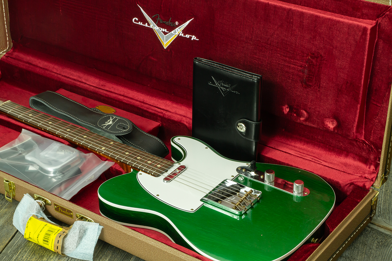 Fender Custom Shop Tele 1959 Vintage Custom 2s Ht Rw #r147917 - Journeyman Relic Candy Green - Guitarra eléctrica con forma de tel - Variation 14