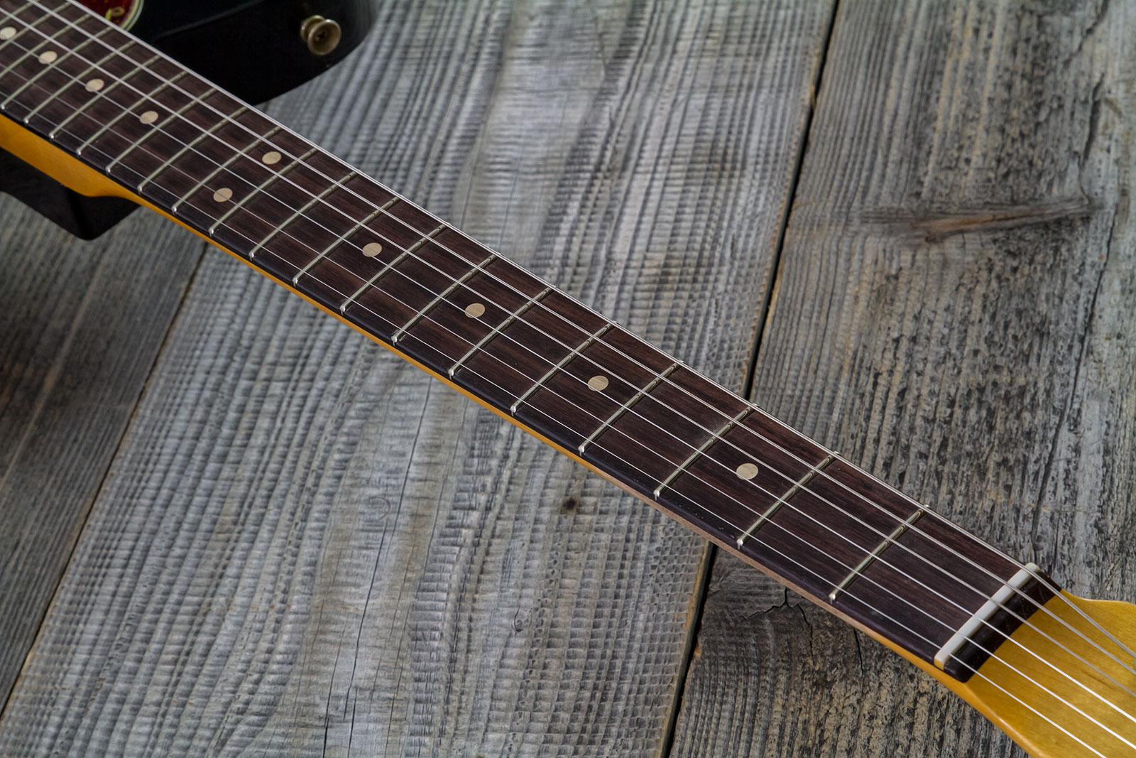 Fender Custom Shop Tele 1963 2s Ht Rw #r143447 - Black Over Hle Gold - Guitarra eléctrica con forma de tel - Variation 5