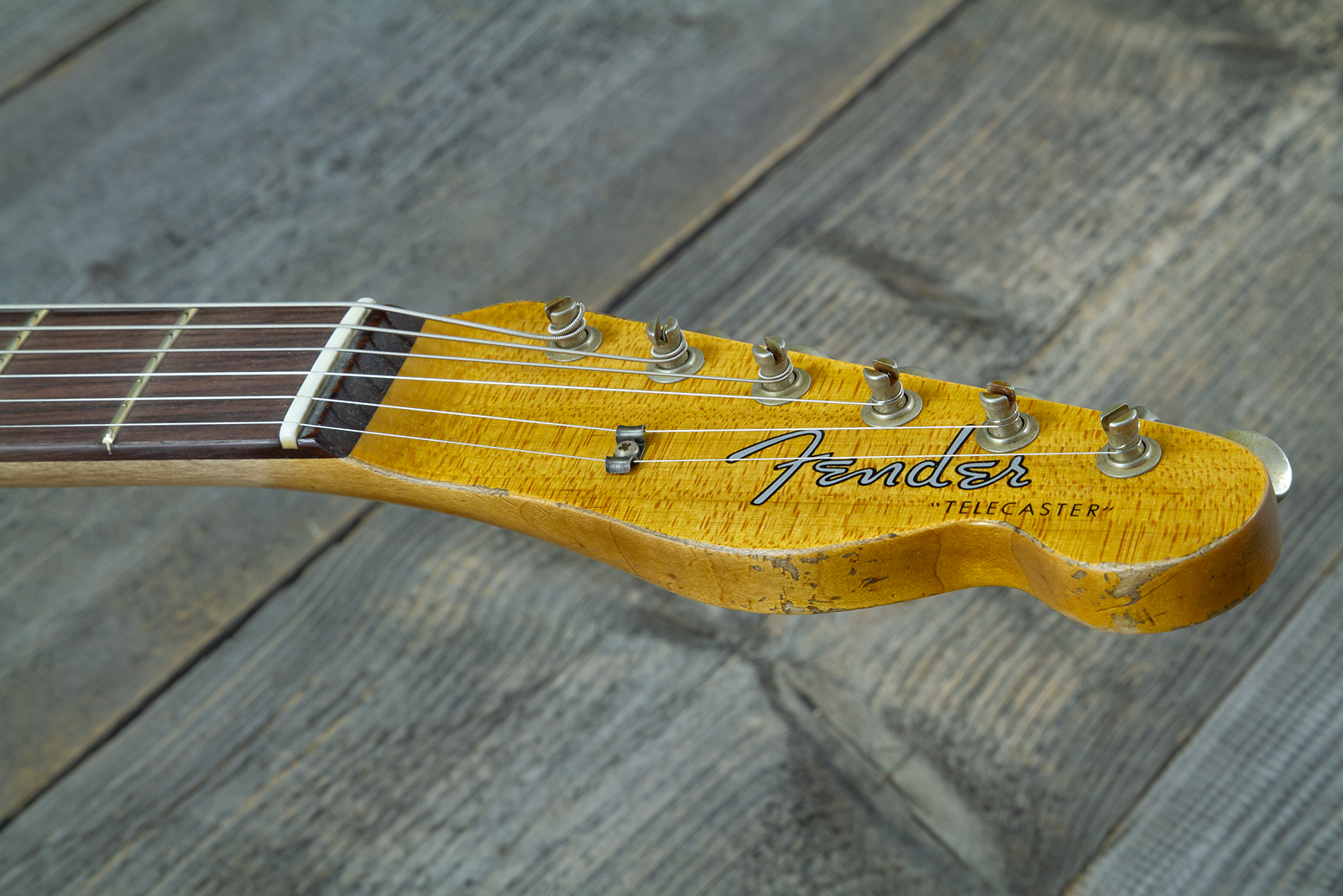 Fender Custom Shop Tele Custom 1960 2s Ht Rw #cz579562 - Heavy Relic Tahitian Coral O. 3-color Sunburst - Guitarra eléctrica con forma de tel - Variat