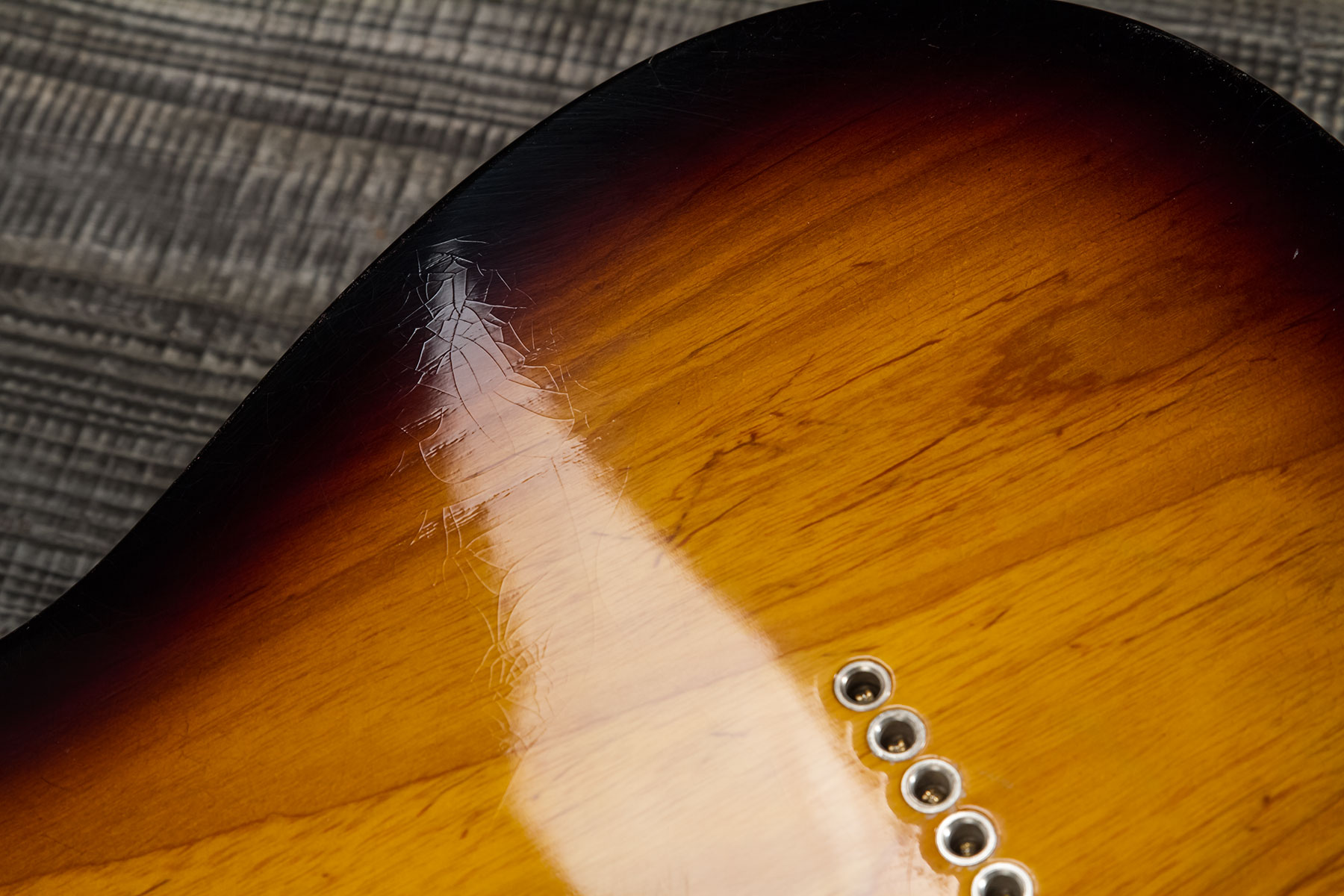 Fender Custom Shop Tele Thinline '50s 2s Ht Mn #r128616 - Closet Classic 2-color Sunburst - Guitarra eléctrica con forma de tel - Variation 9