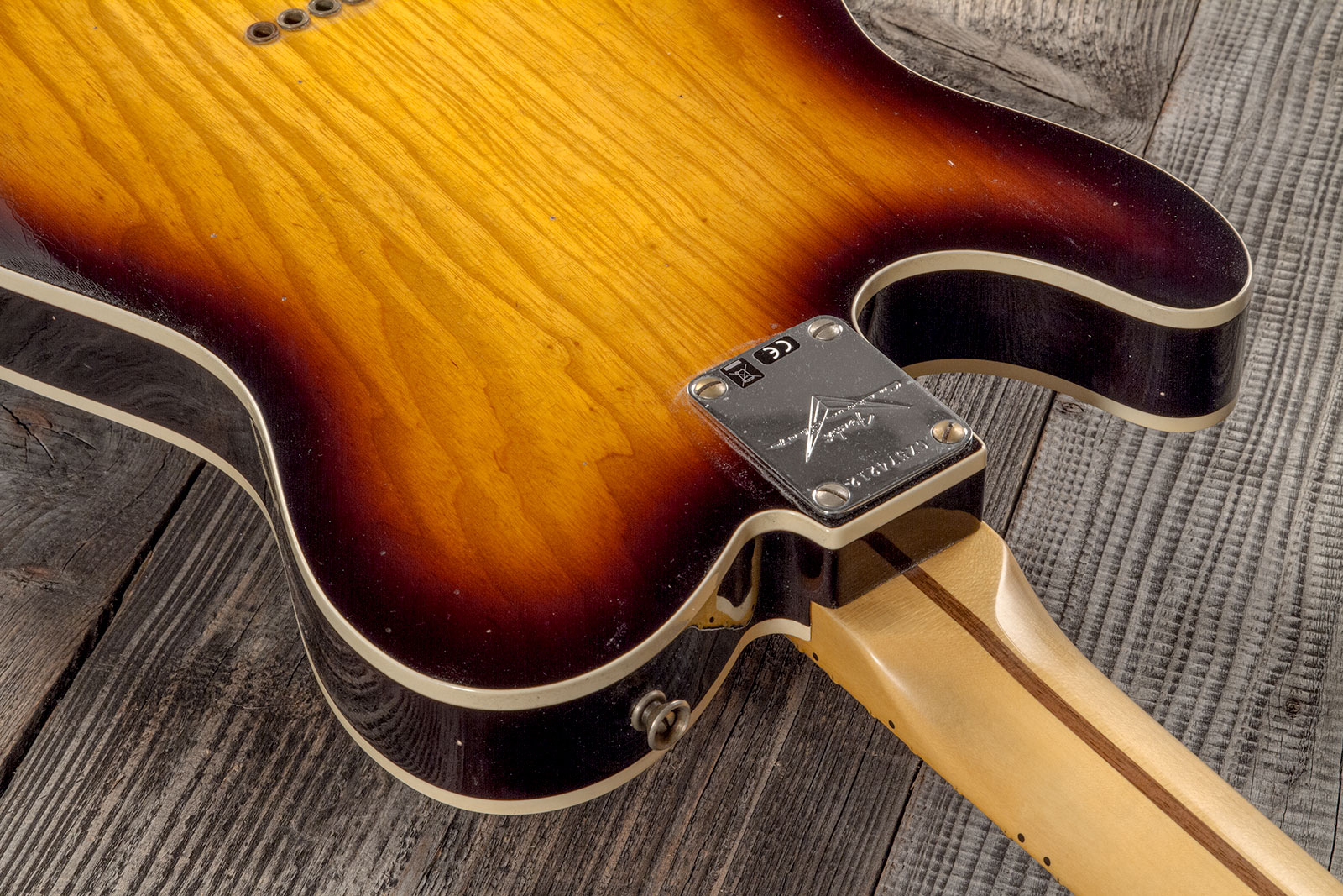 Fender Custom Shop Tele Thinline 50s Mn #cz574212 - Journeyman Relic Aged 2-color Sunburst - Guitarra eléctrica con forma de tel - Variation 7