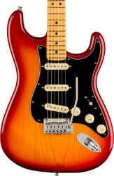Guitarra eléctrica con forma de str. Fender American Ultra Luxe Stratocaster (USA, MN) - Plasma red burst