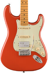 Guitarra eléctrica con forma de str. Fender Player Stratocaster Plus HSS (MEX, MN) - Fiesta red