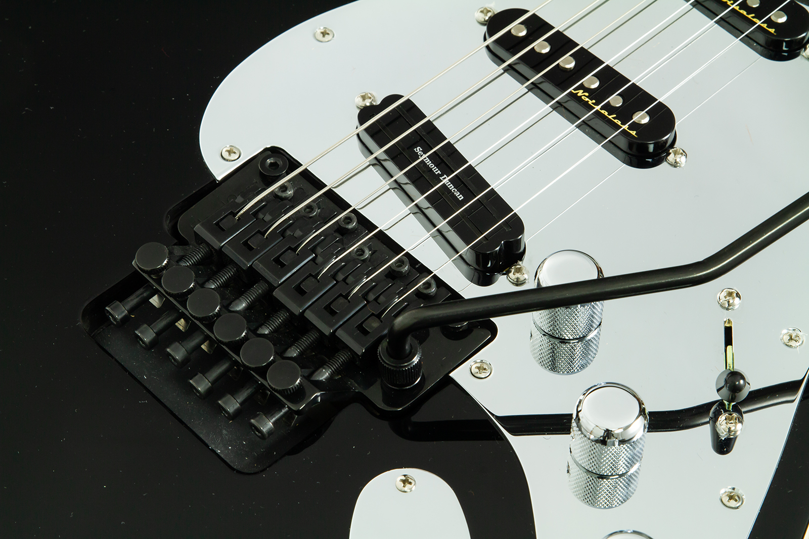 Fender Tom Morello Strat Mex Signature Hss Fr Rw #mx22308 - Black - Guitarra eléctrica con forma de str. - Variation 5