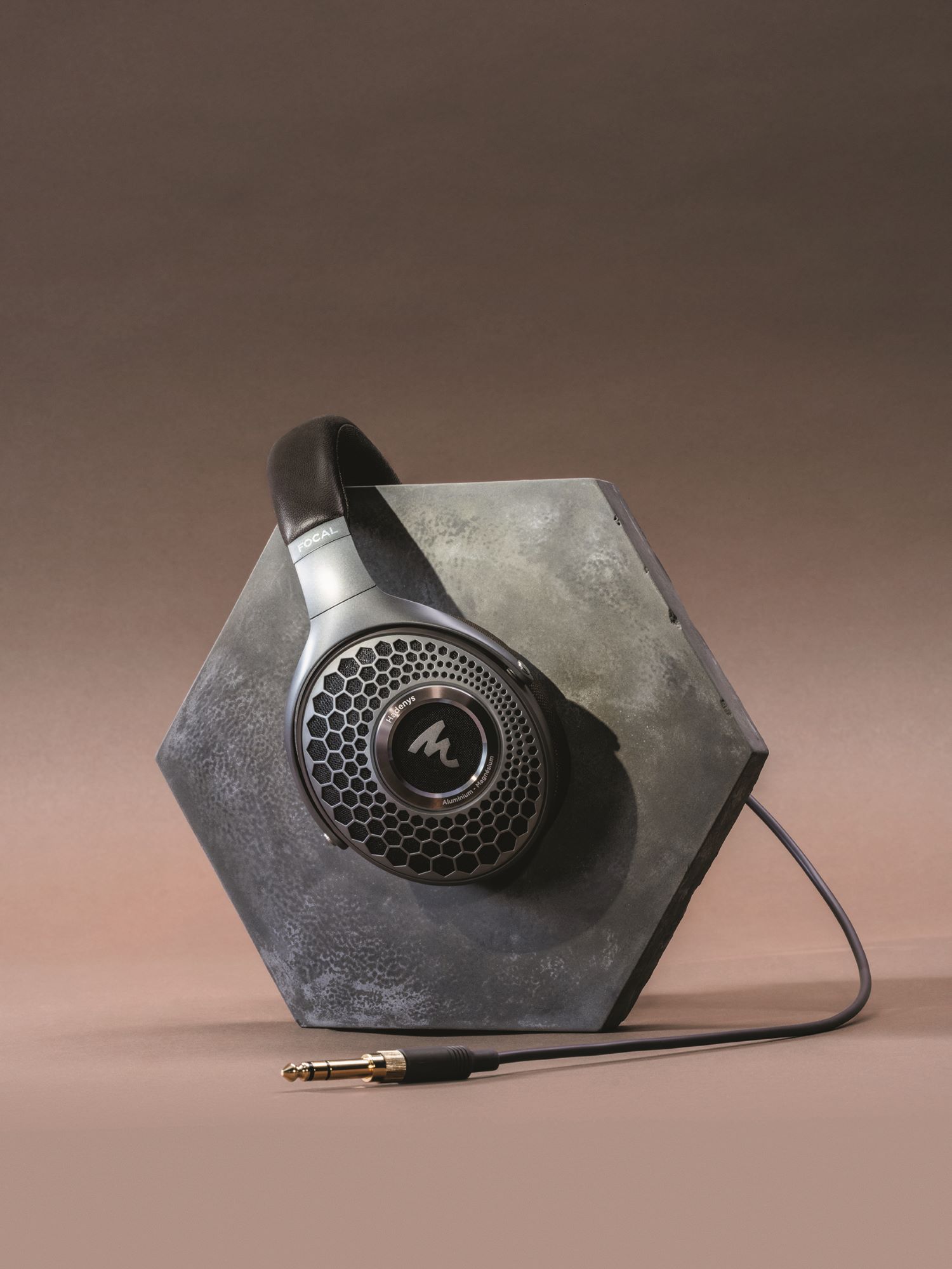 Focal Hadenys - Auriculares de estudio abiertos - Variation 9