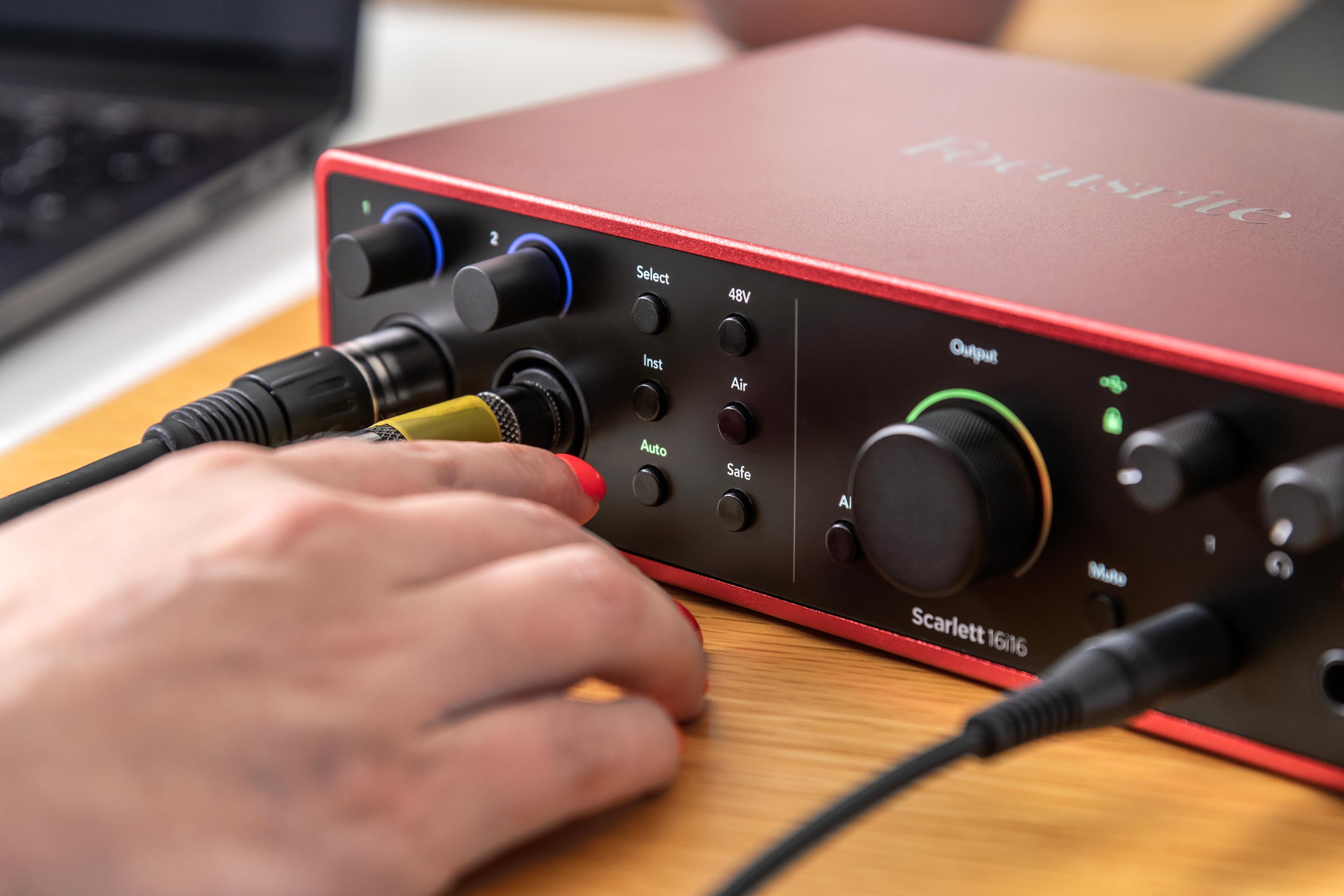 Focusrite Carte Son Usb - Interface de audio USB - Variation 7
