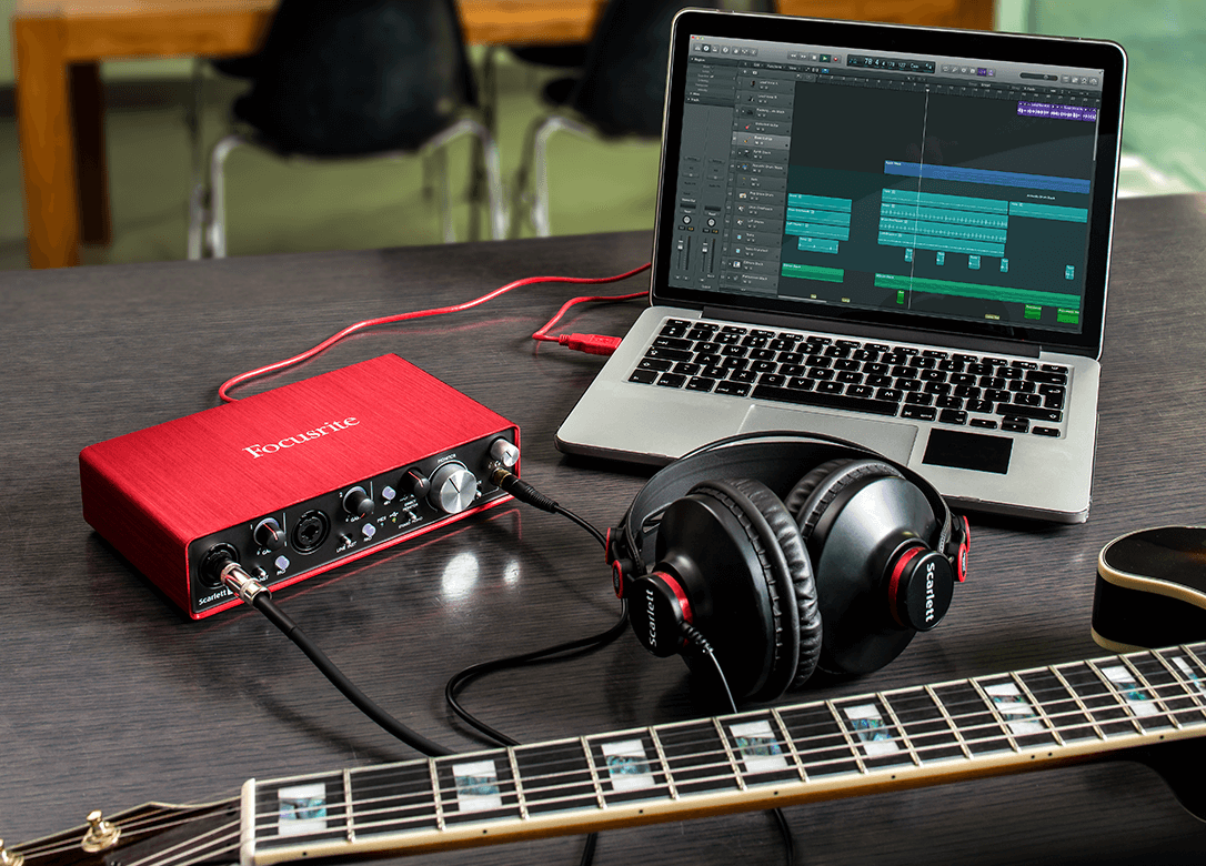 Focusrite Scarlett 2i4 - Interface de audio USB - Variation 3