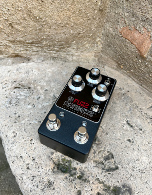 Formula B Fuzz Rangers - Pedal overdrive / distorsión / fuzz - Variation 2