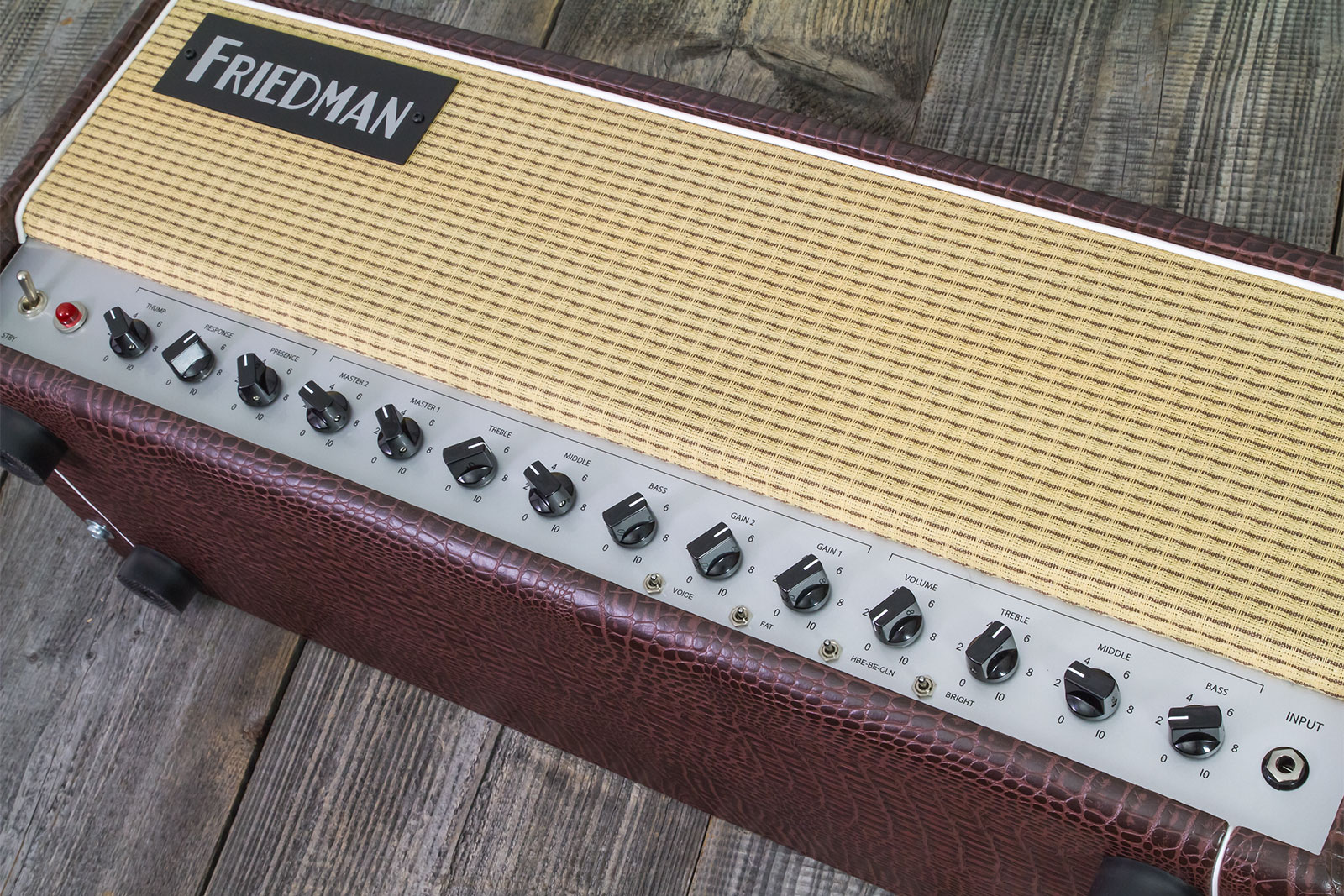 Friedman Amplification Be50 Deluxe Head 25/50w El34 Brown Gator Tolex - Cabezal para guitarra eléctrica - Variation 1