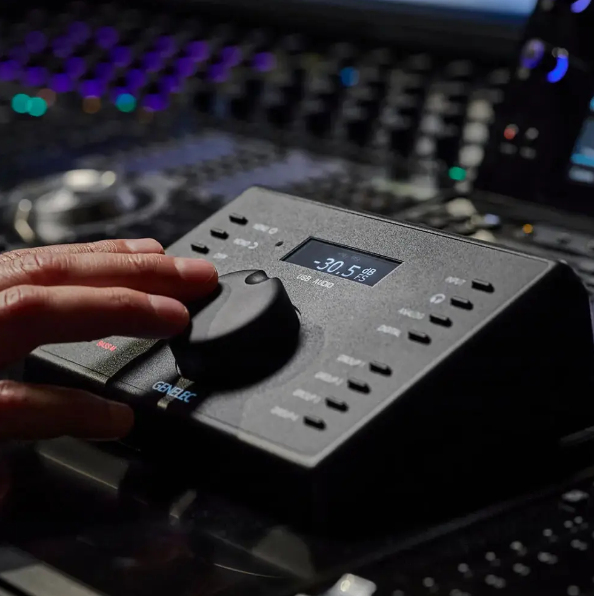 Genelec 9320a - Controlador de estudio / monitor - Variation 3