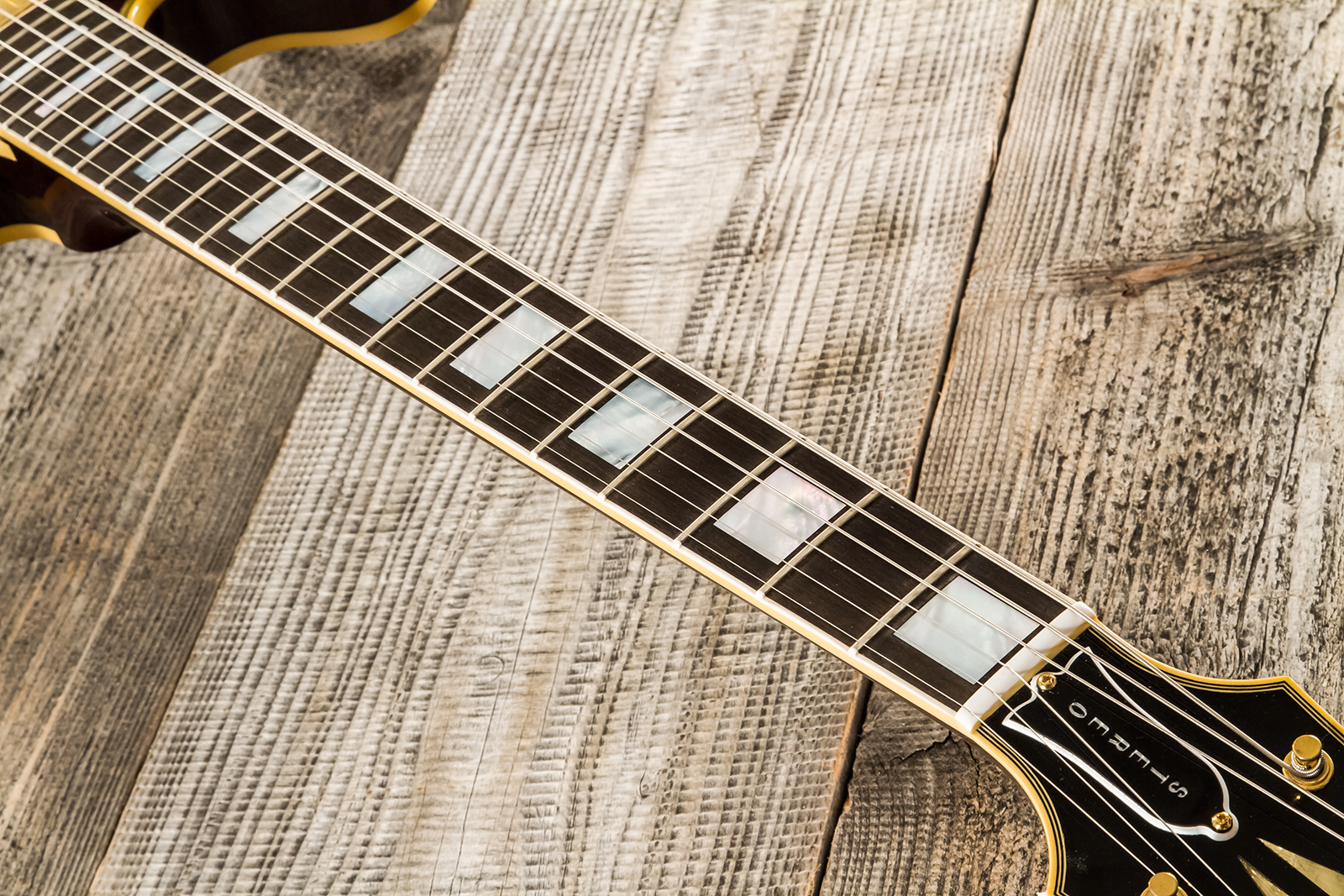 Gibson Custom Shop Bb King Es355 1974 Rumble In The Jungle 2h Trem Eb #bbes33505 - Murphy Lab Light Aged Walnut - Guitarra eléctrica semi caja - Varia