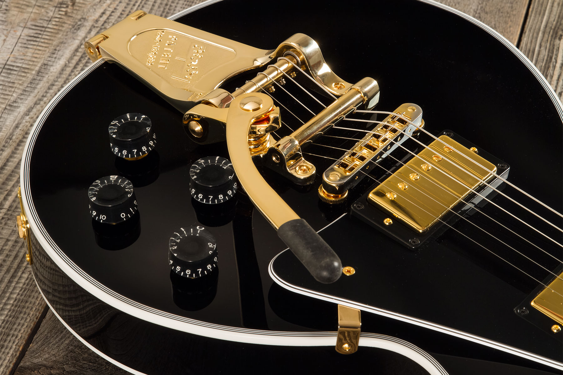 Gibson Custom Shop M2m Les Paul Custom Flowerpot Headstock 2h Trem Bigsby Eb #cs402776 - Ebony - Guitarra eléctrica de corte único. - Variation 3