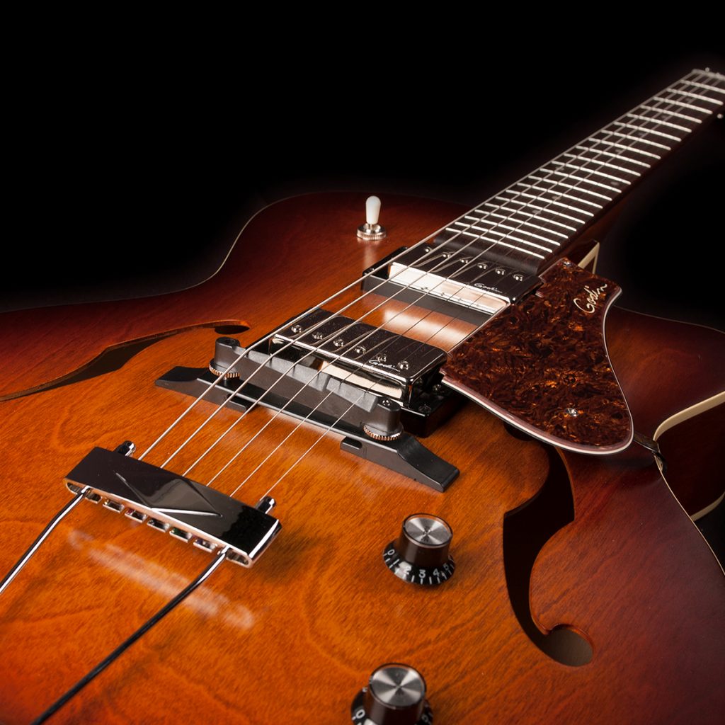 Godin 5th Avenue Cw Kingpin Ii Hb 2h Ht Rw - Cognac Burst - Guitarra elécrica Jazz cuerpo acústico - Variation 2