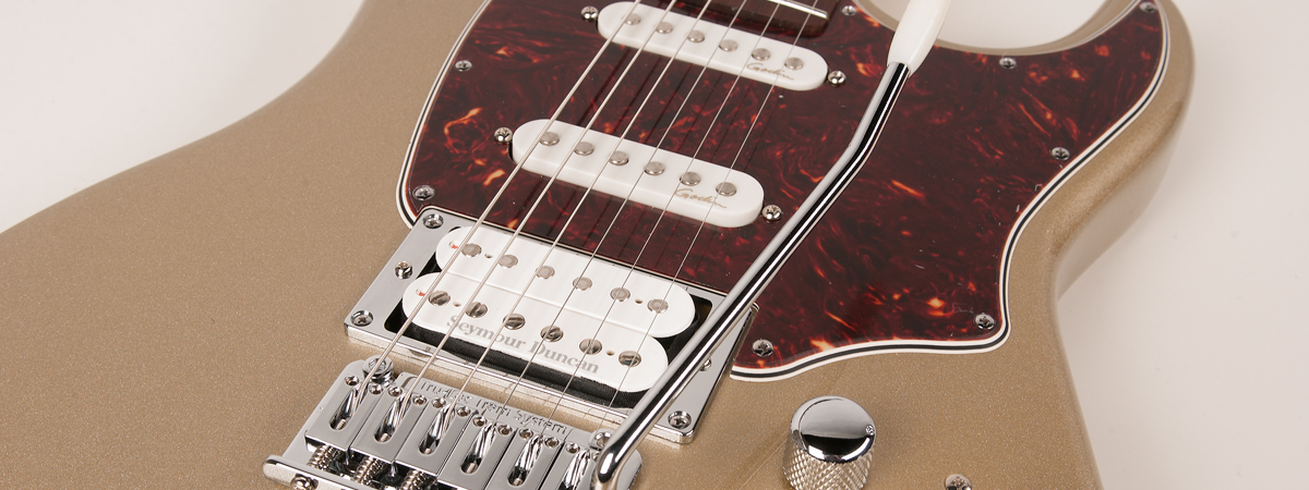 Godin Session Ltd Hss Seymour Duncan Trem Rw - Silver Gold Hg - Guitarra eléctrica con forma de str. - Variation 3