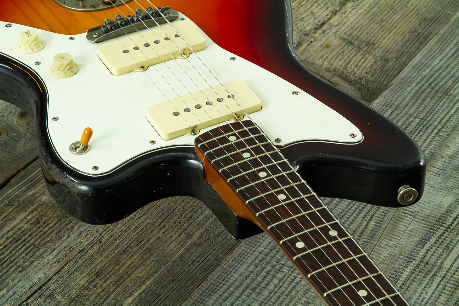 Haar Guitars Trad Jm 2s Fralin #43593 - Aged 3 Tone Sunburst - Guitarra electrica retro rock - Variation 5
